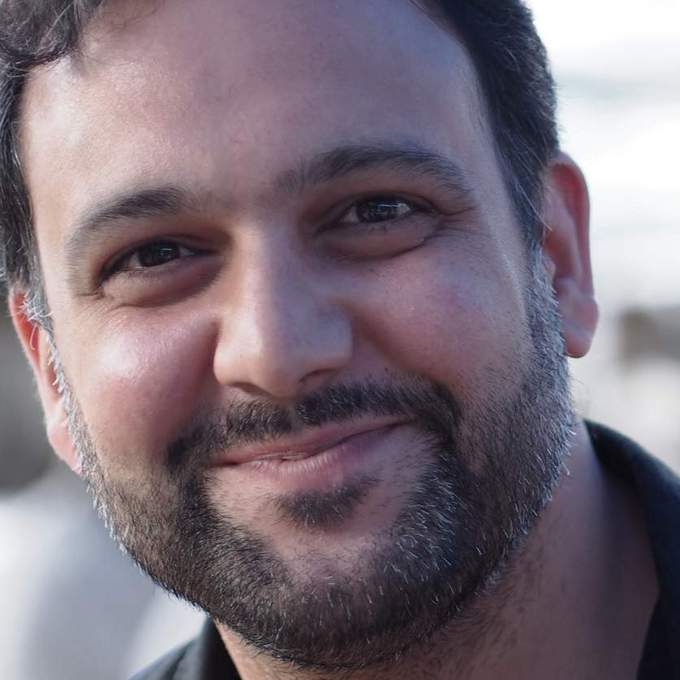 Joshan Esfandiari Martin
