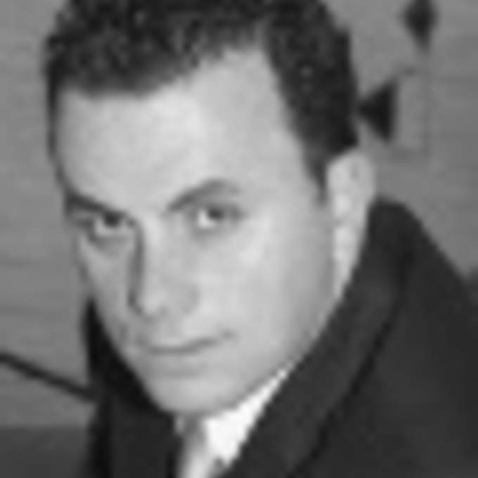 Amir Izhakov-Lewin