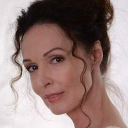 Christin Amy Artner