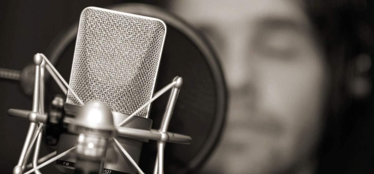 El camino para convertirse en locutor profesional