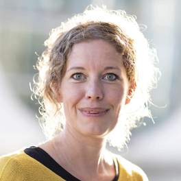 Nora Lessing