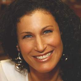 Annette Yashpon