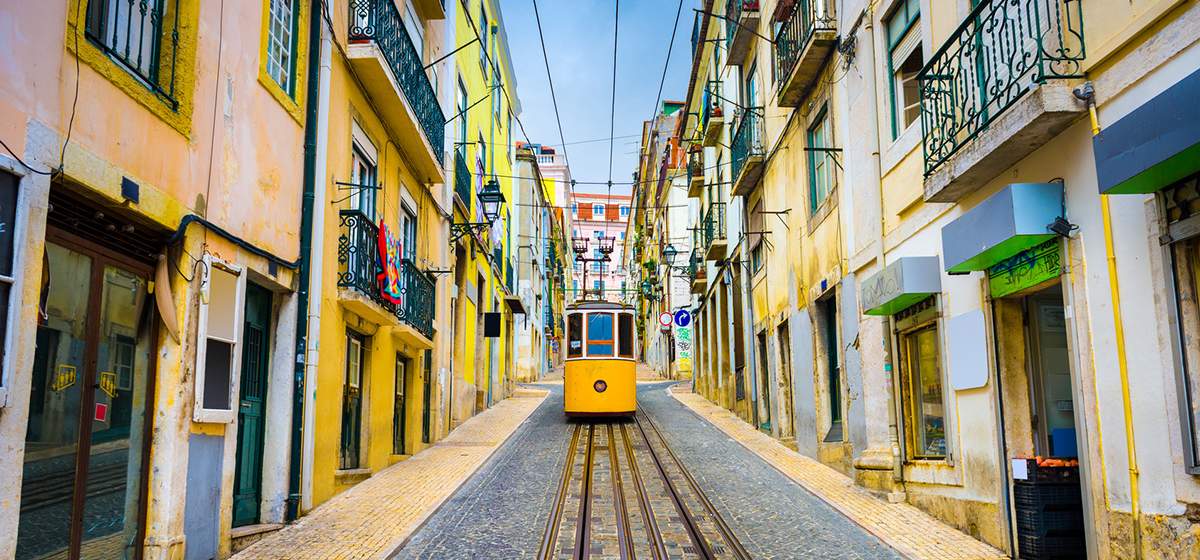 The little language lexicon: the Portuguese language
