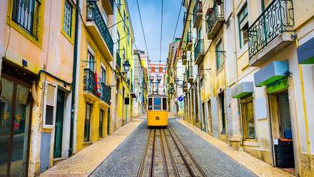 The little language lexicon: the Portuguese language