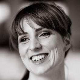 Anja Umland