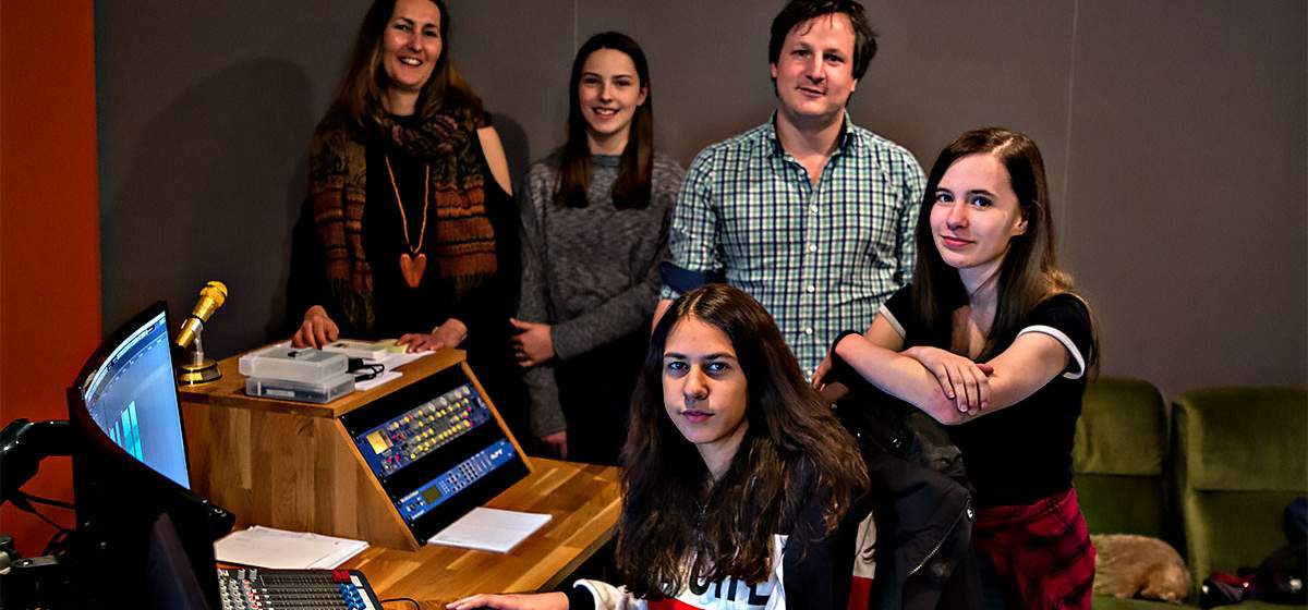 Girls' Future Day in the recording studio